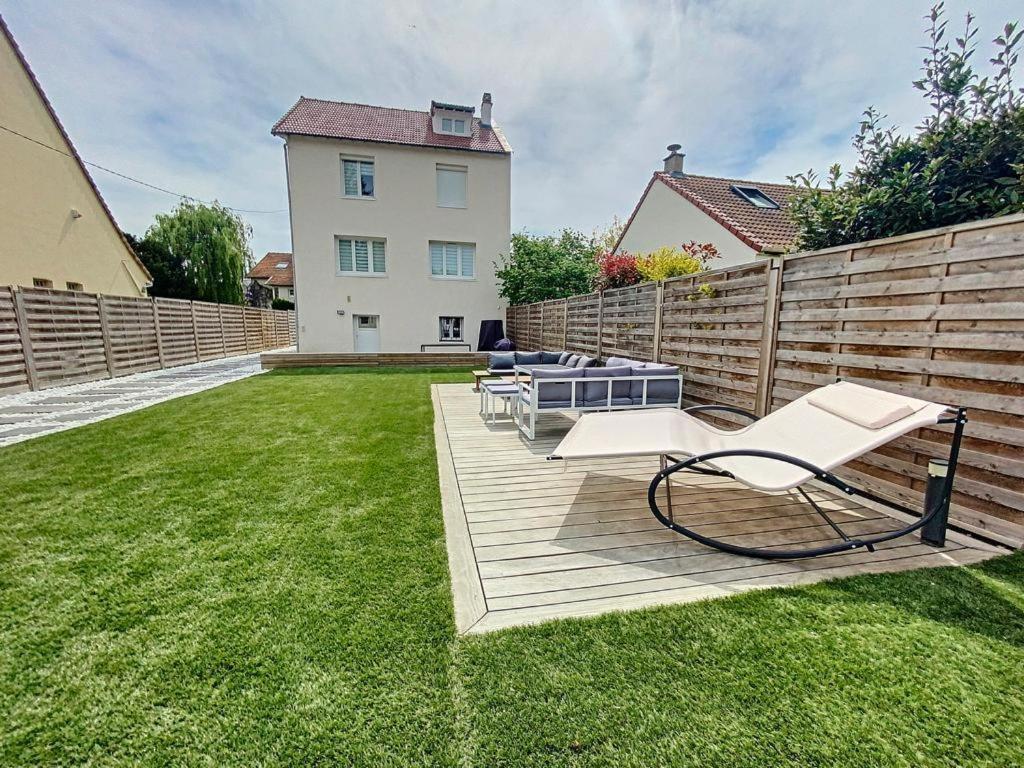 Spa Jungle Le Mesnil-Saint-Denis Екстериор снимка