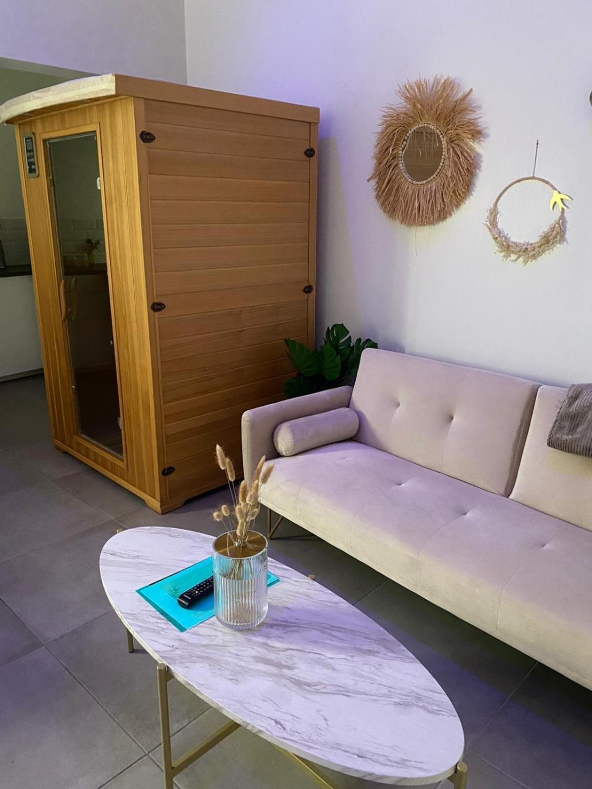 Spa Jungle Le Mesnil-Saint-Denis Екстериор снимка