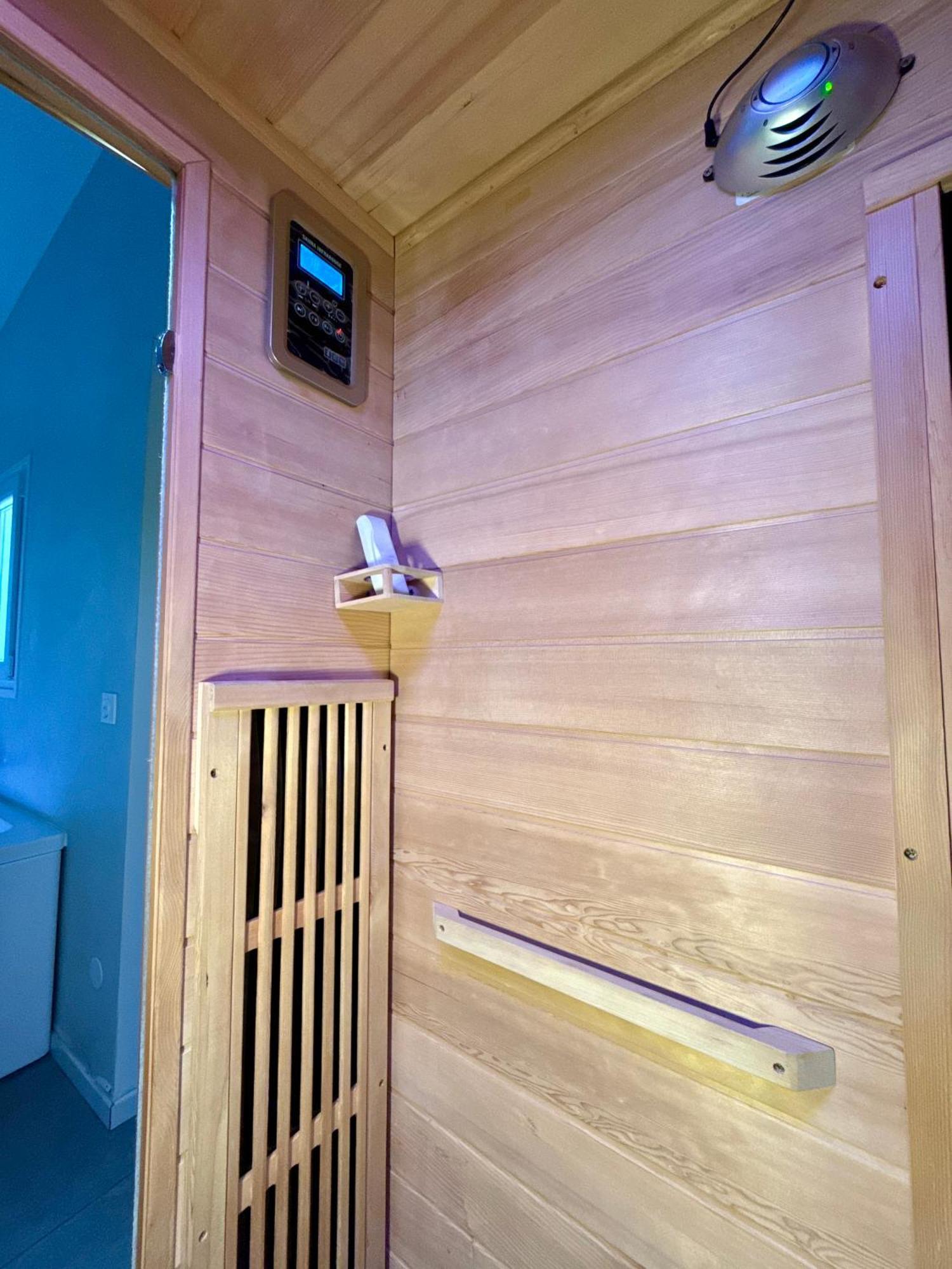Spa Jungle Le Mesnil-Saint-Denis Екстериор снимка
