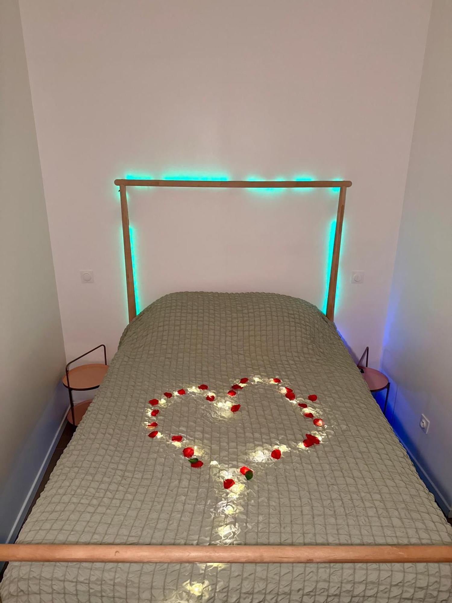 Spa Jungle Le Mesnil-Saint-Denis Екстериор снимка